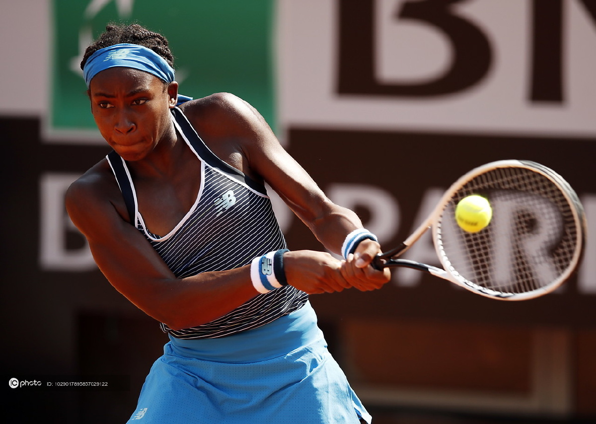 关于詹姆斯巅峰对决，穆古鲁扎与30激战塞尔维亚队分钟，绝杀胜负难料！的信息